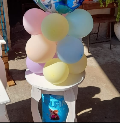 Hombre preparó fiesta de cumpleaños para su hija, pero su mamá no la llevó