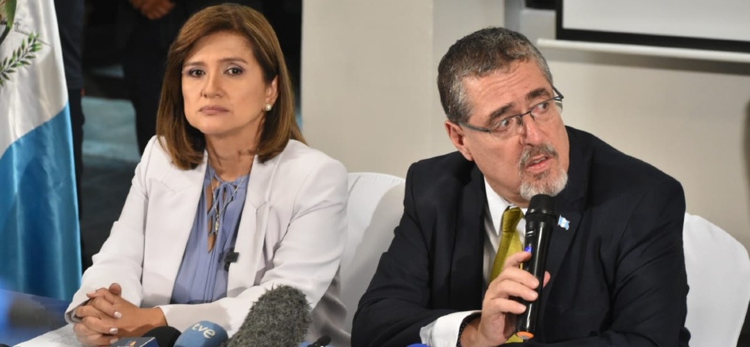 Retos políticos de Bernardo Arévalo y Karin Herrera - Chapin TV