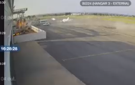 Avioneta se estrella contra pista y deja dos fallecidos (VIDEO)