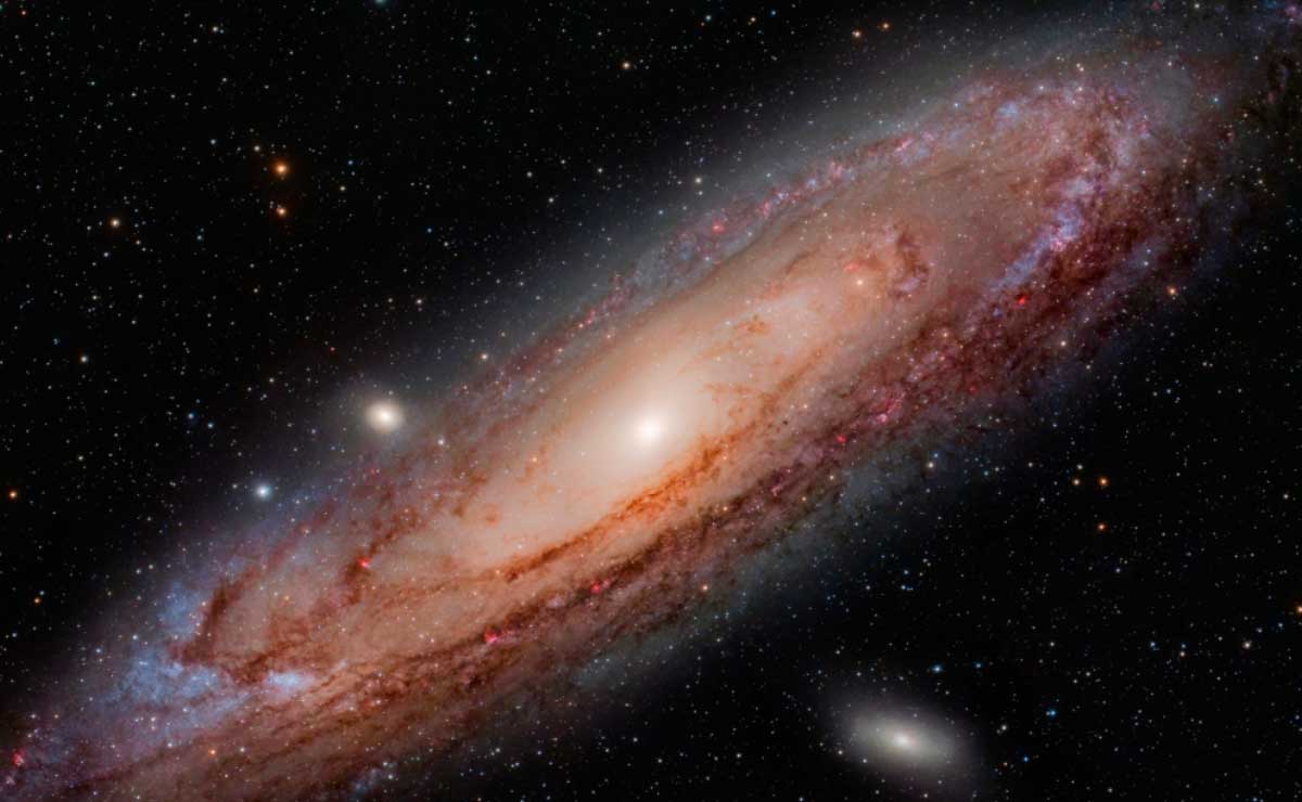 Galaxia-de-Andrómeda-se-verá-en-la-Tierra-a-simple-vista