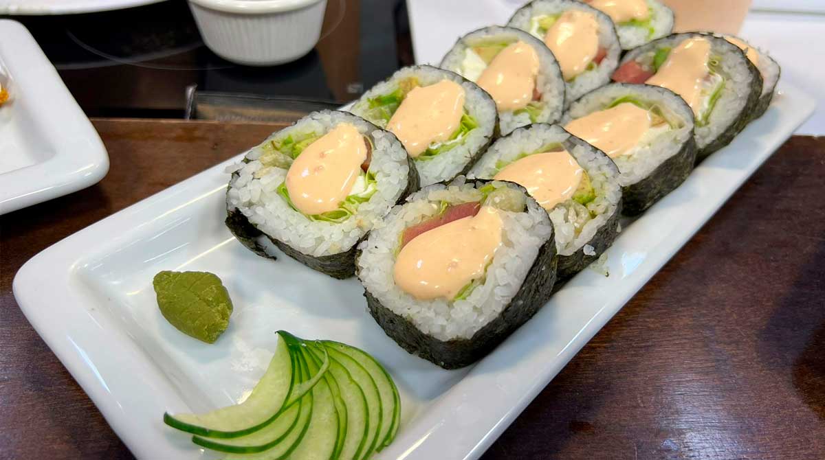 aprende-a-preparar-sushi-como-profesional-chef-brinda-todos-los-secretos-para-prepararlo-en-casa