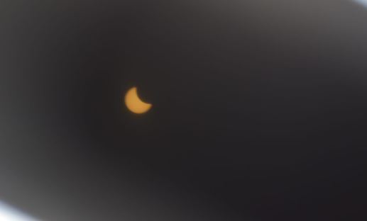 Así se vio el eclipse solar en su punto máximo en Guatemala  